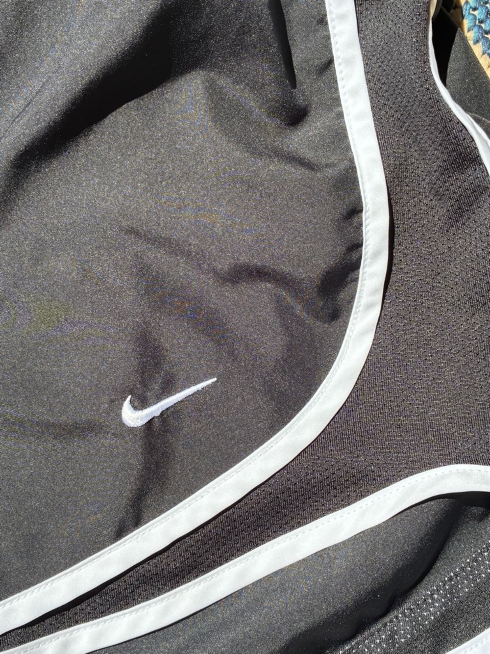 Nike Dri-Fit Black + White Dolphin Hem Athletic Shorts Elastic Waist, Drawcord - Picture 5 of 7